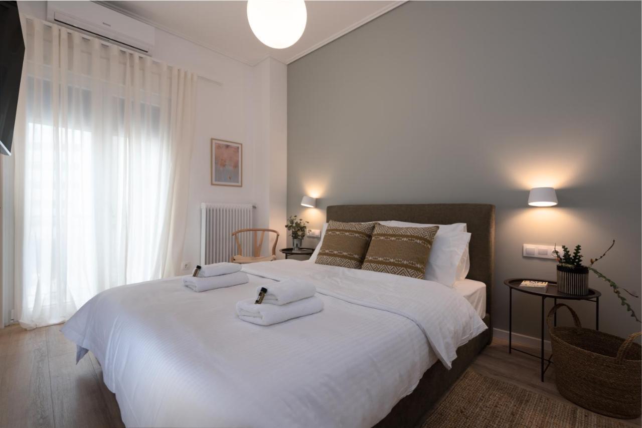 אתונה Unique 2 Bedrooms Apartment, Steps To Plaka And City Center מראה חיצוני תמונה