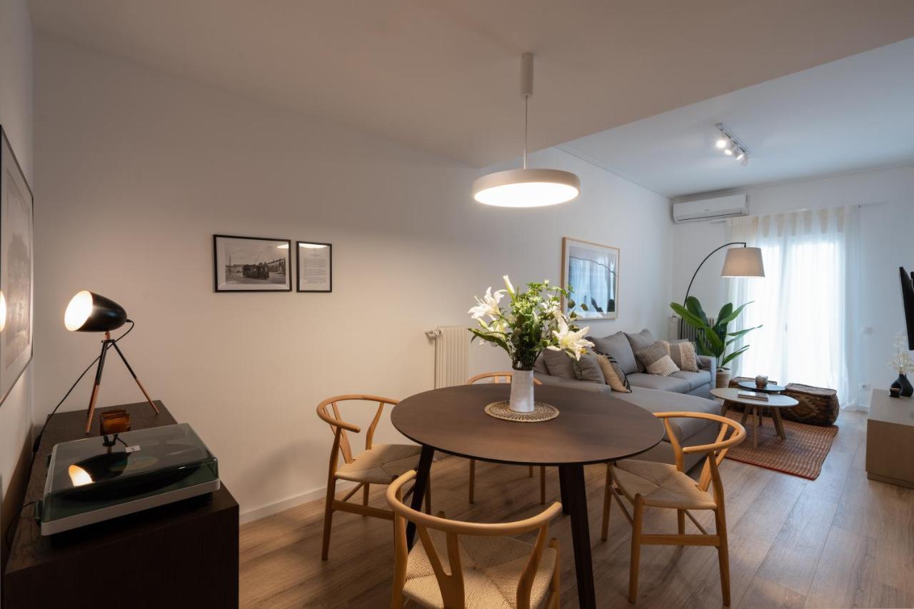 אתונה Unique 2 Bedrooms Apartment, Steps To Plaka And City Center מראה חיצוני תמונה