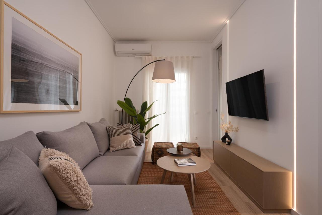 אתונה Unique 2 Bedrooms Apartment, Steps To Plaka And City Center מראה חיצוני תמונה